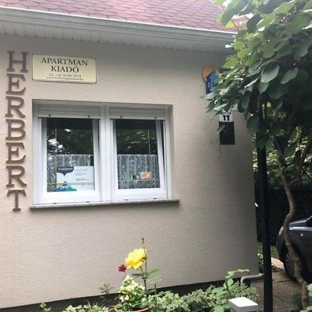 Bük Herbert Apartman מראה חיצוני תמונה