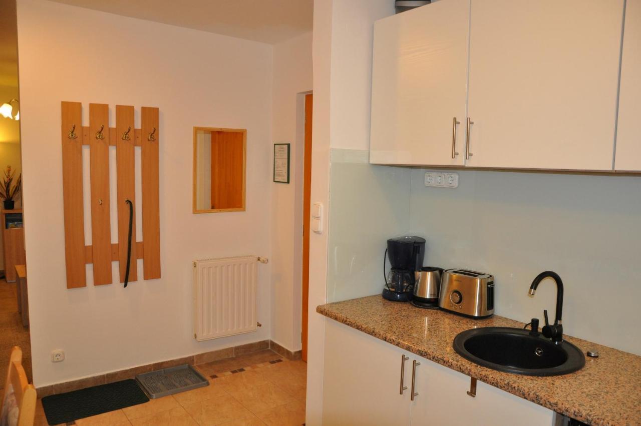 Bük Herbert Apartman מראה חיצוני תמונה